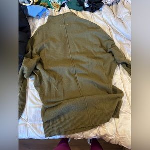 Cashmere sweater